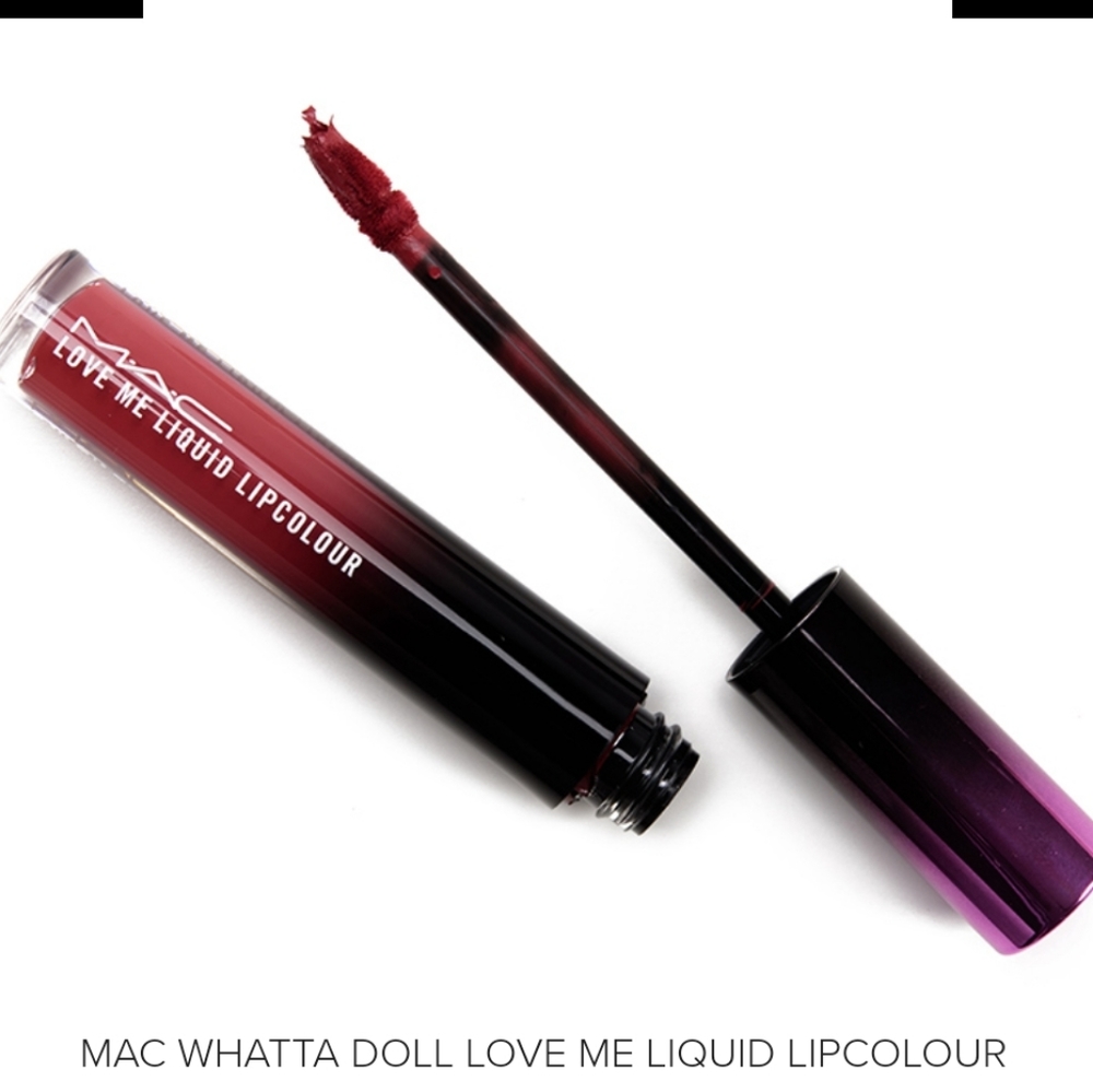 ❇️WHATTA DOLL MAC Cosmetics RETIRED Love Me Liquid Lipcolour NWT
